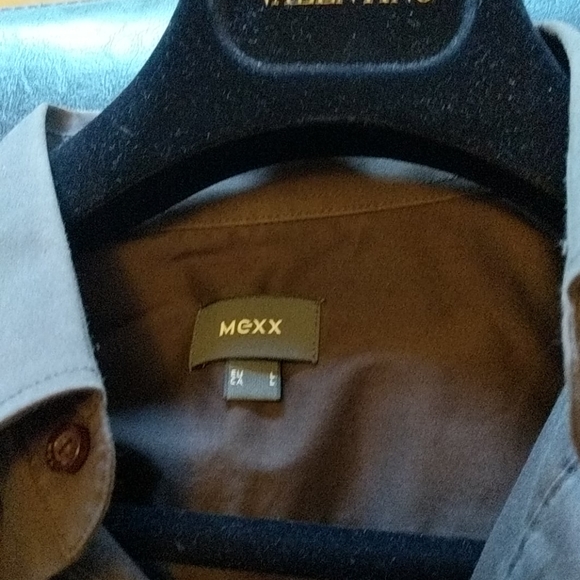 Button Down Shirt - Picture 2 of 8